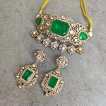 Meera choker set