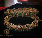 Bangle pair