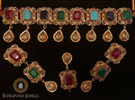 Laila Choker set