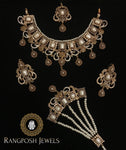 Roona Necklace Set