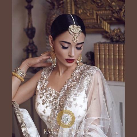 Amy Earrings and tikka set